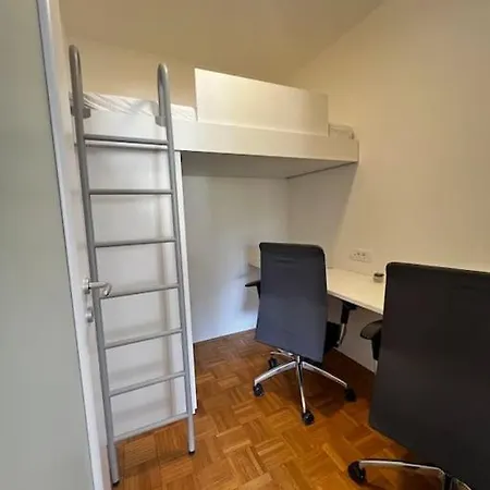In Tacen With 2 Parking Lots Apartma
